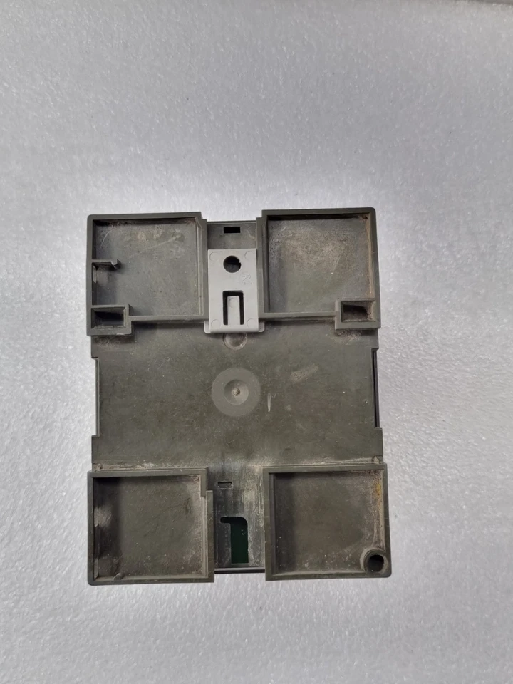 SIEMENS LOGO AC/DC 115..240V TESTED AS PHOTOS